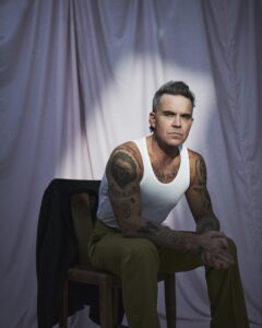 20241129-ROBBIE-WILLIAMS-PRESS S12 149 1