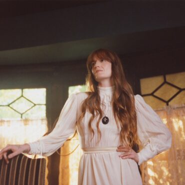 Florence Welch _Apple Music