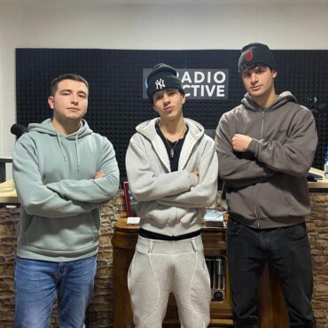 Beni Happy Hour Barbo Ivan cover