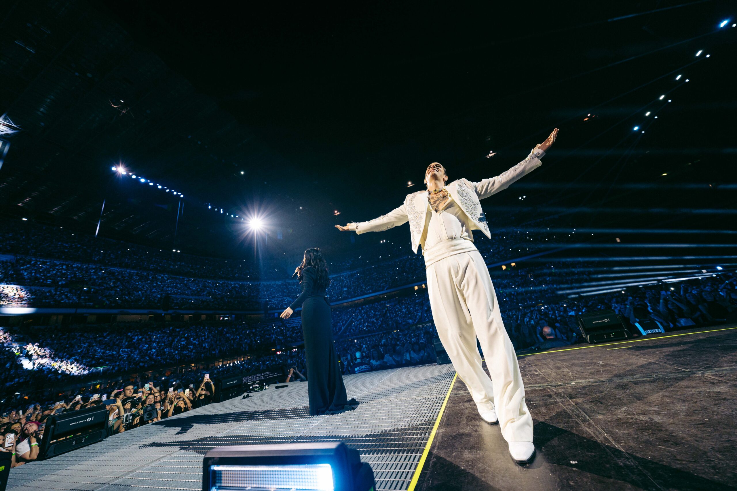 Achille Lauro chiude in trionfo a San Siro